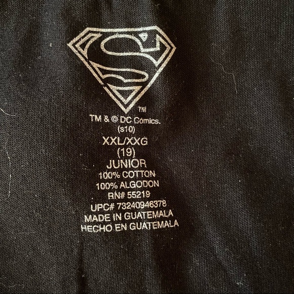 Supergirl Black Tee Shirt Junior size XXL (19) - Picture 5 of 8